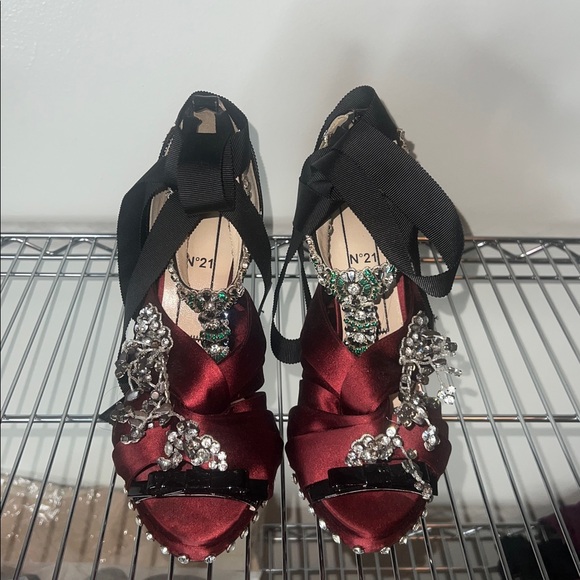 NO OFFERS - N*21 Burgundy Satin Heels with Embellishments - Picture 3 of 10